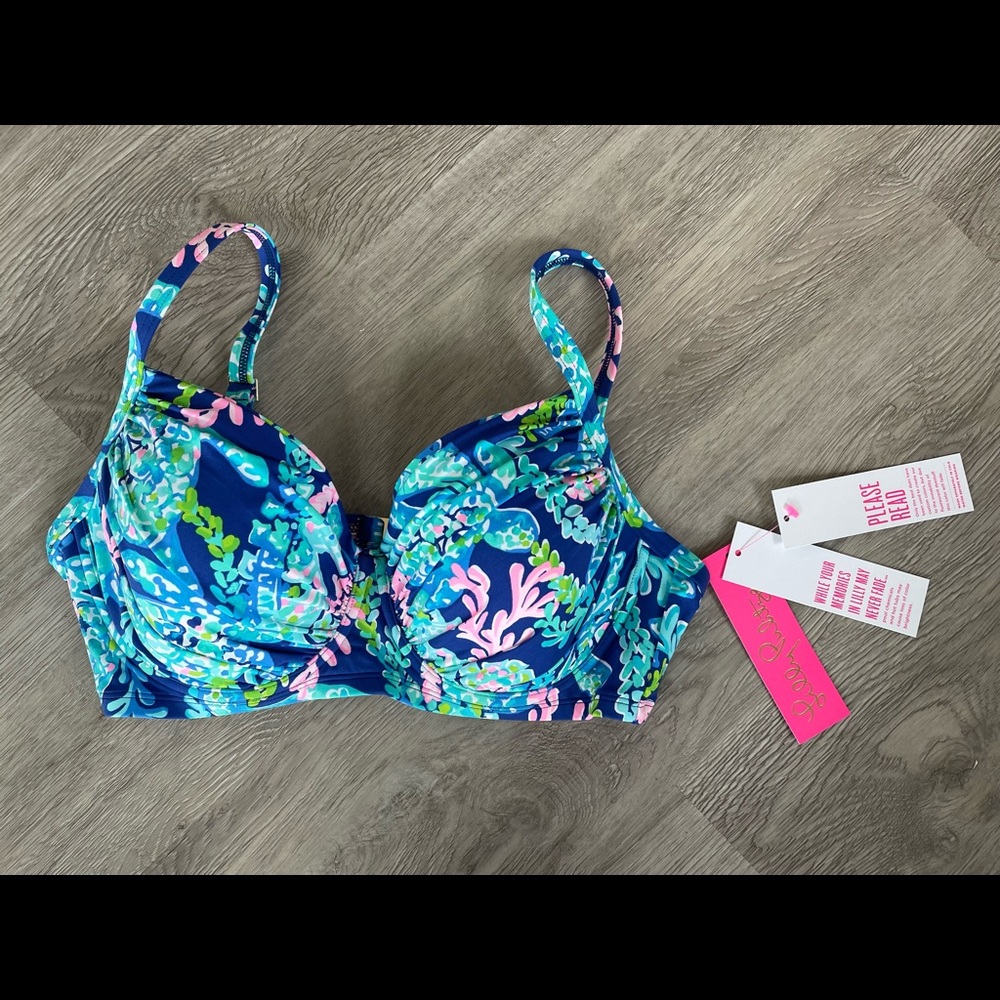 SOLD!- NWT Lilly Pulitzer Bikini Top 34DD Kailene